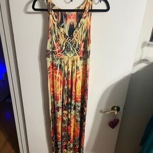 💝 Large ONE WORLD Floral Print V‑Neck Maxi Dress in Orange, Yellow, Green
